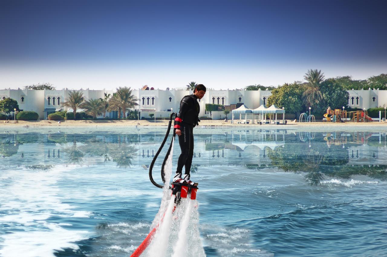 Golden Tulip Dana Bay Resort Dhahran Bagian luar foto