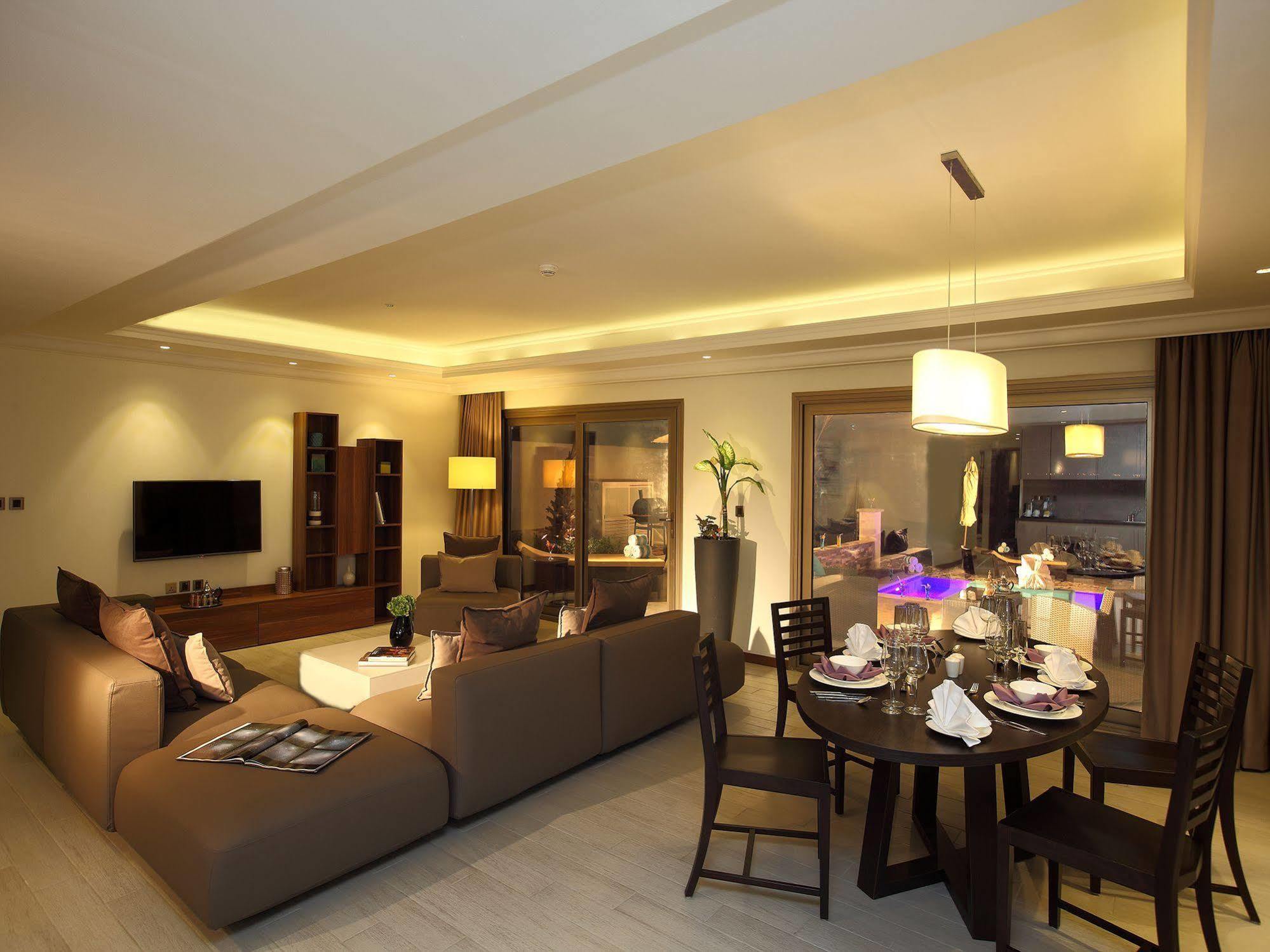 Golden Tulip Dana Bay Resort Dhahran Bagian luar foto