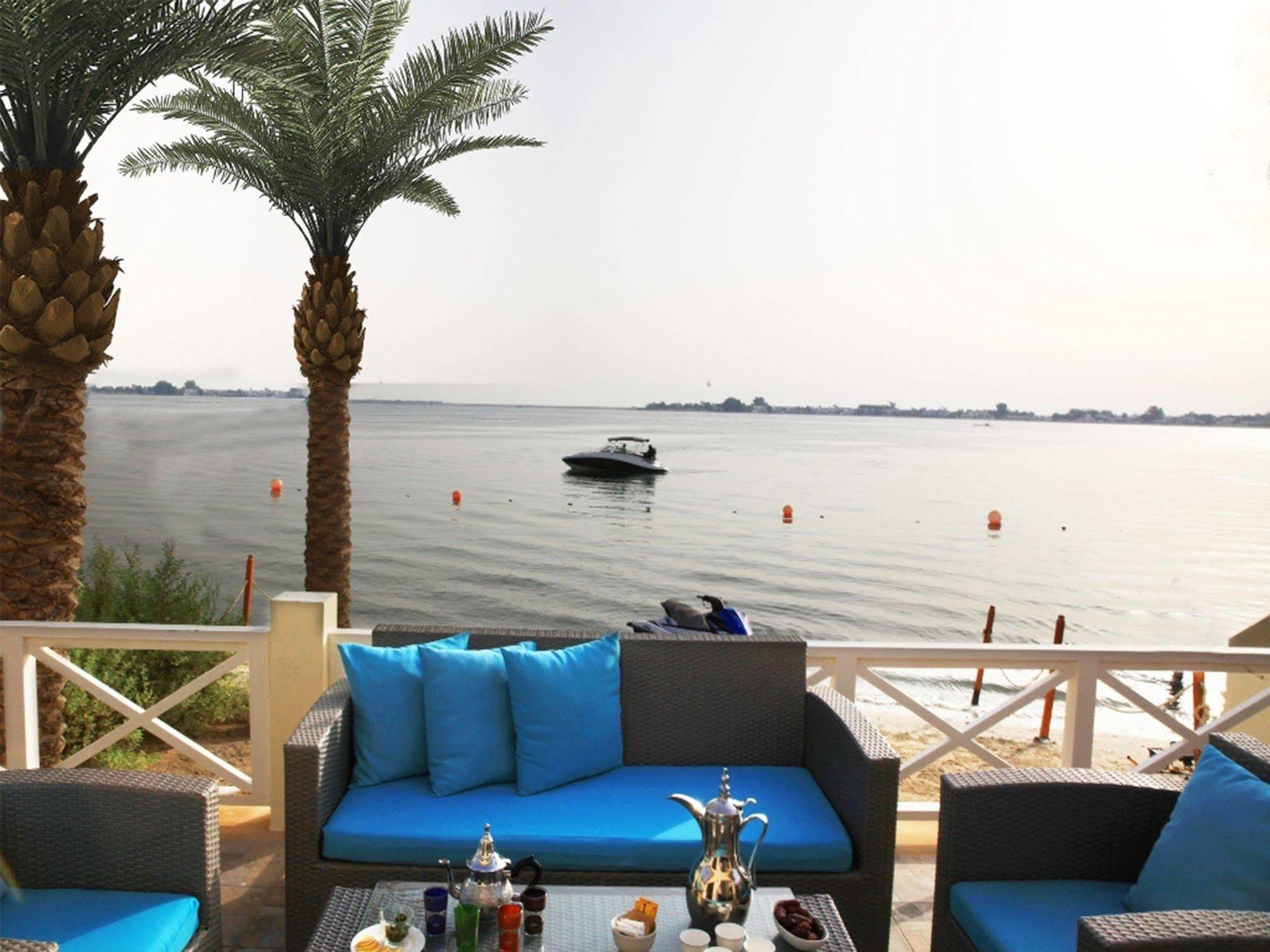 Golden Tulip Dana Bay Resort Dhahran Bagian luar foto